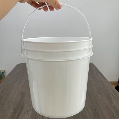 Polypropylen-Plastikbehälter mit einem Deckel von 1 bis 7 Gallonen