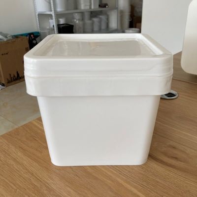 4L Quadrat Plastikbehälter mit blauer Farbe und gedrucktem Muster