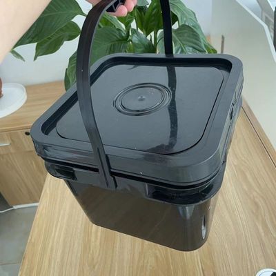 2 Gallonen Quadrat Plastikbehälter mit Deckel und Griff GAP/ISO/FDA zertifizierter Behälter