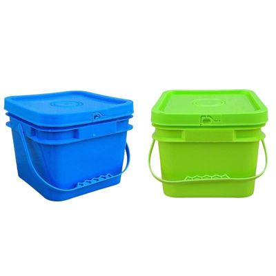 10,0 bis 2,5 MM Dicke Plastikbehälter