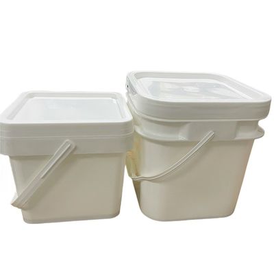10,0 bis 2,5 MM Dicke Plastikbehälter