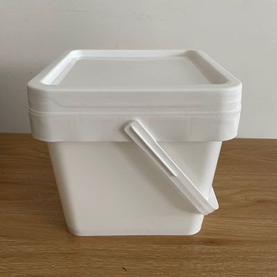 Polypropylen-Griff Plastik-Quadrat-Eimer 4L 5L 6L 8L 10L für den Transport von Getränken