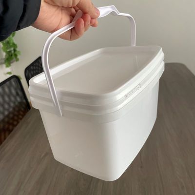 Polypropylen-Griff Plastik-Quadrat-Eimer 4L 5L 6L 8L 10L für den Transport von Getränken