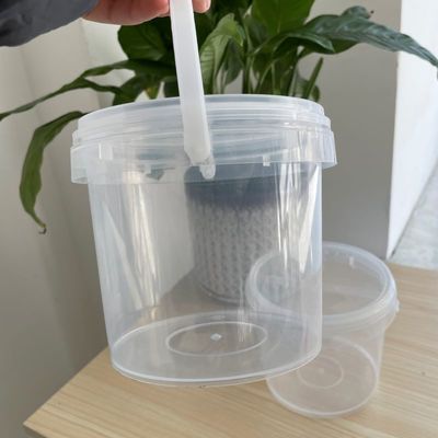 Rundes 1000 ml 32oz klares Eimer Lebensmittelbehälter Plastikbehälter mit leicht zu öffnendem Deckel