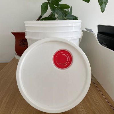 20L langlebiger, versiegelter Deckel, Kunststofffarbebehälter mit Wärmeübertragungsdruck und roter Farbe